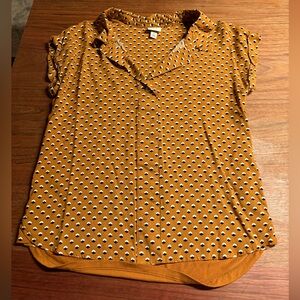 Short sleeve top from target